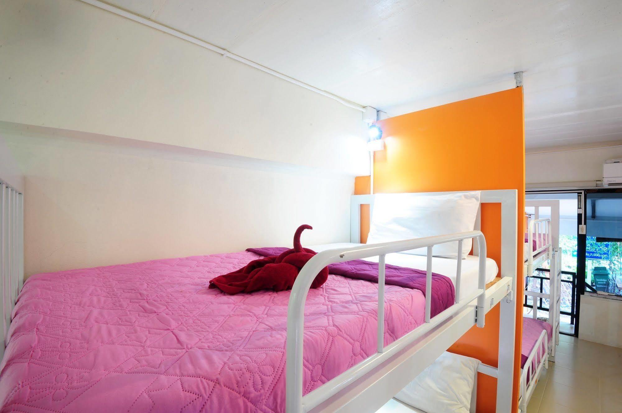 Sabai Hostel Ko Phi Phi Zewnętrze zdjęcie